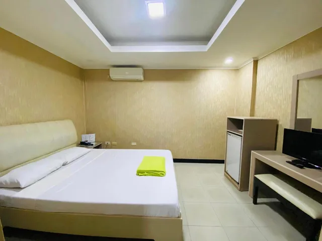 غرفة قياسية بسرير كوين، PJ Inn Hotel 3/8