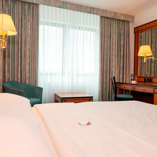 غرفة بزنس بسرير كينج، Amadeus Frankfurt 6/10