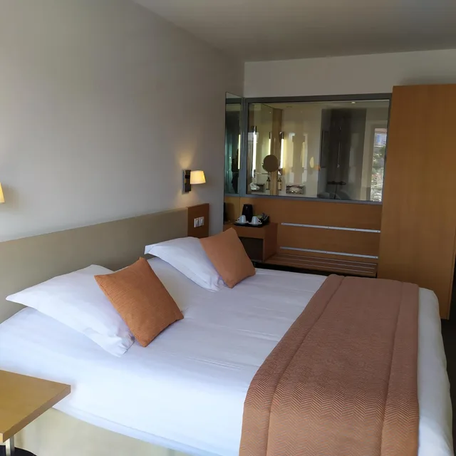 غرفة كومفورت بسرير كوين، Best Western Premier Vieux Port 6/10