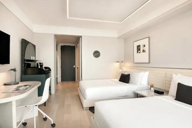 غرفة بريميوم بسريرين مزدوجين لذوي الإعاقة، Hotel Indigo Williamsburg - Brooklyn 1/3