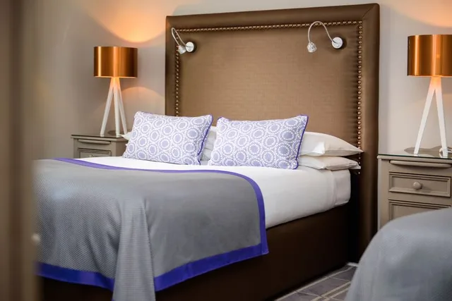 غرفة قياسية مزدوجة بسريرين منفصلين، Meadowlands Hotel 1/1