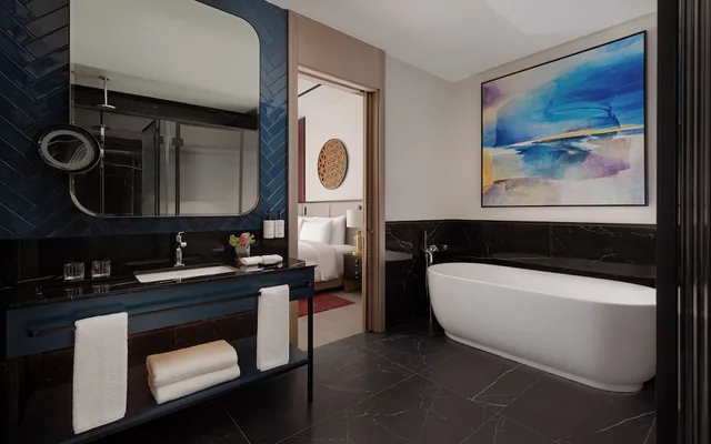 جناح جونيور بسرير كينج مع دخول صالة النادي، InterContinental Tashkent, an IHG Hotel 5/5