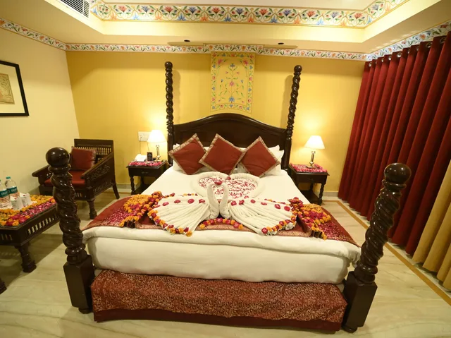 غرفة قياسية بسرير كوين بإطلالة على المدينة بغرفة نوم واحدة، Fort Chandragupt Hotel 4/6