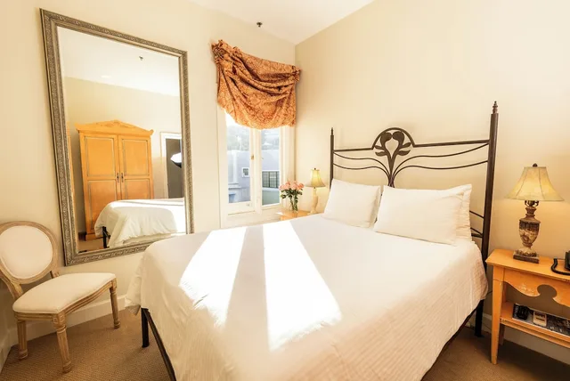 غرفة قياسية بسرير كوين، Hotel Sausalito 3/5