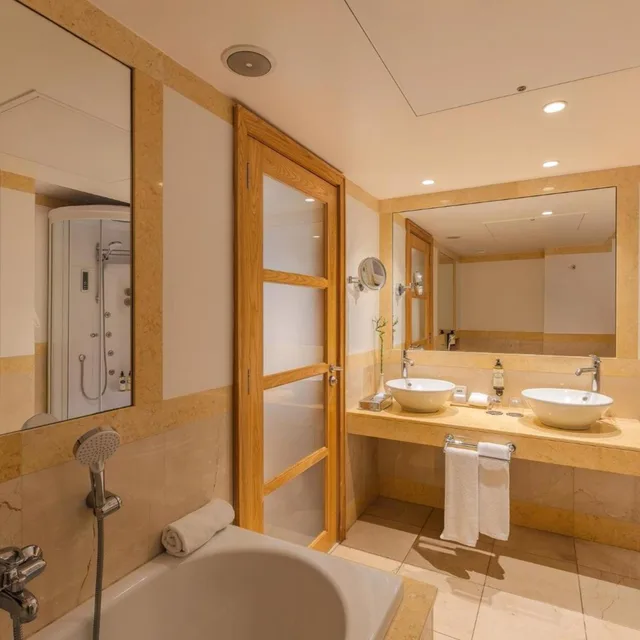جناح مع أريكة، Pestana Carlton Madeira 6/6