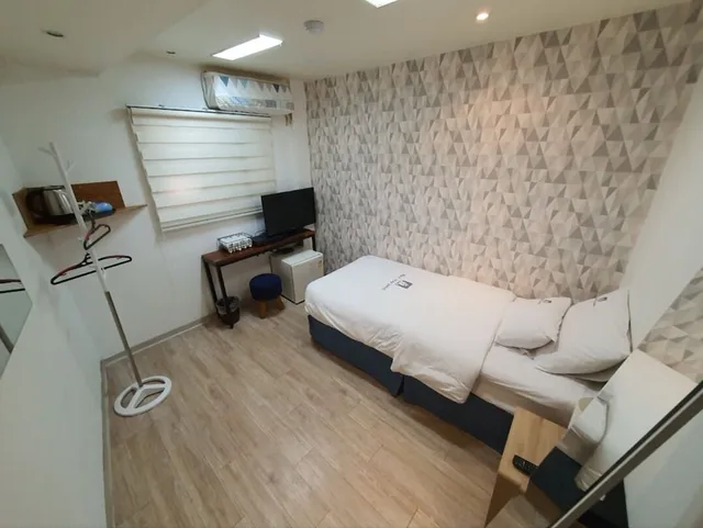 غرفة مفردة، Must Stay (ex. Seoul Backpackers) 3/4