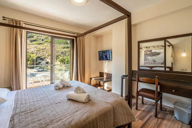 جناح بجاكوزي، Ladiko Suites 1/10
