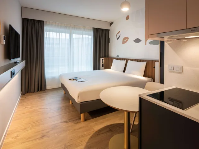 Elegant, Studio, 4 Beds, Aparthotel Adagio Access Brussels Delta 6/10