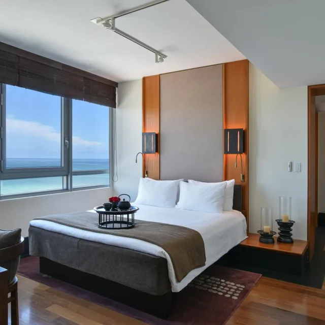 2 Bedrooms, Suite, City and Ocean View، The Setai Miami Beach 1/8
