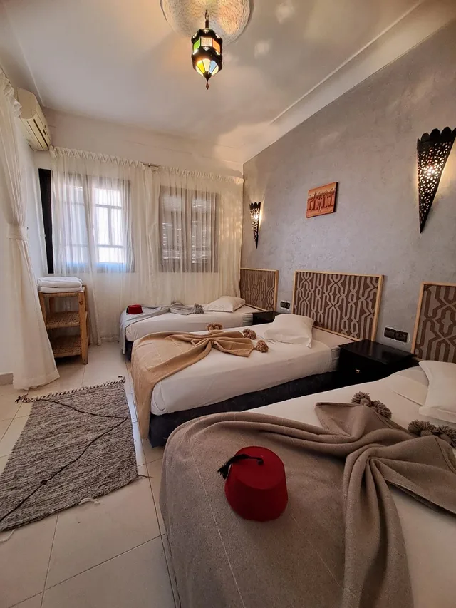 غرفة رباعية، Hotel el Kennaria 1/1