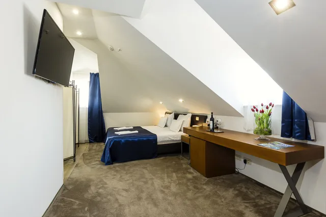 Standard, Twin Beds, Attic، Hotel Marul 3/5