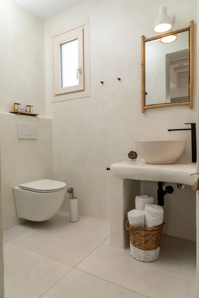 فيلا بسرير كوين مع أريكة بمنطقة جلوس بمسبح خاص، Naxian Lounge Villas 1/3