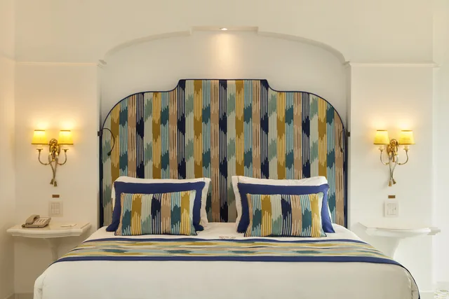 جناح بشرفة بإطلالة جزئية على البحر، Grand Hotel Capodimonte 1/3