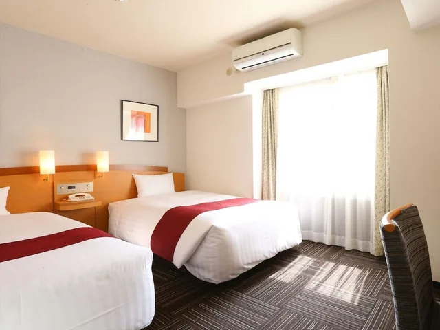 غرفة قياسية بسريرين منفصلين للمدخنين، Hokke Club Hiroshima 1/1