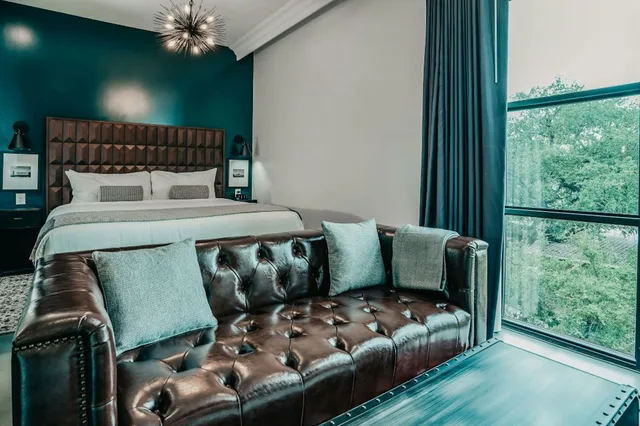 استوديو بسرير كينج، Colton House Hotel 1/2