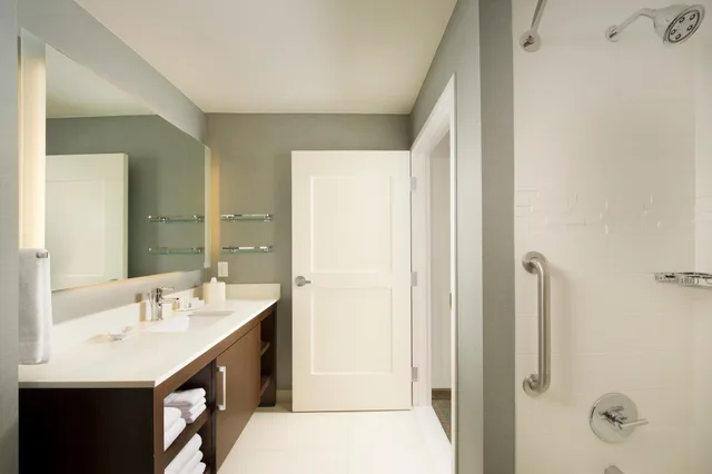 جناح بسرير كينج بغرفة نوم واحدة مع أريكة، Residence Inn By Marriott Texarkana 6/7
