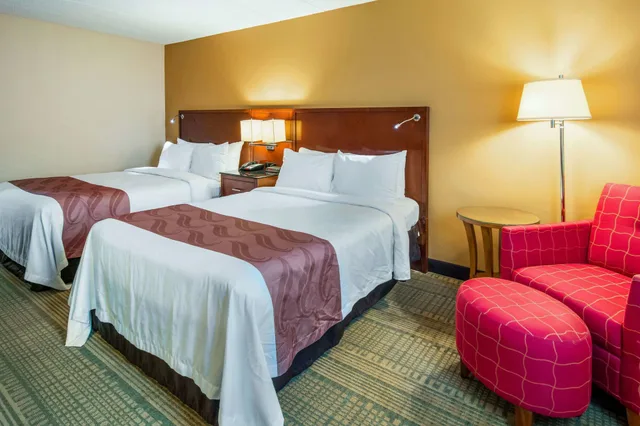 غرفة قياسية بسريرين كوين، Quality Inn and Suites Virginia MN 1/3