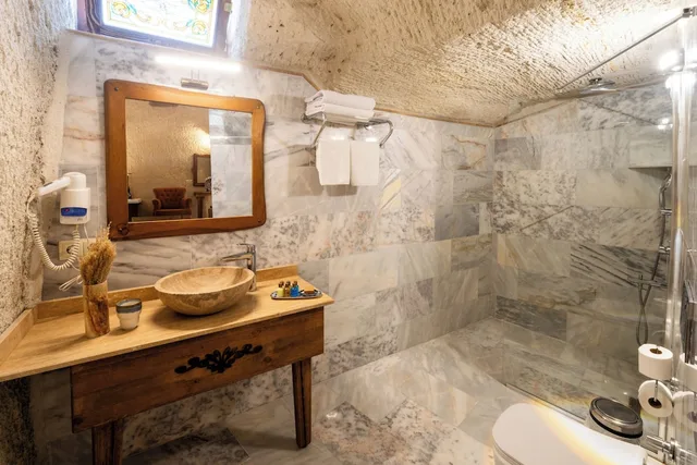 جناح فاخر بسرير كوين وسريرين منفصلين، Tulip Cave Suites 3/4