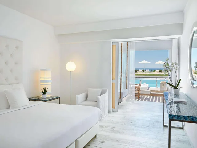 غرفة بسرير مزدوج بإطلالة على البحر، Grecotel LUXME White 4/4