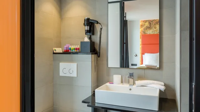 جناح ديلوكس عائلي، Hotel Scarlett 2/9