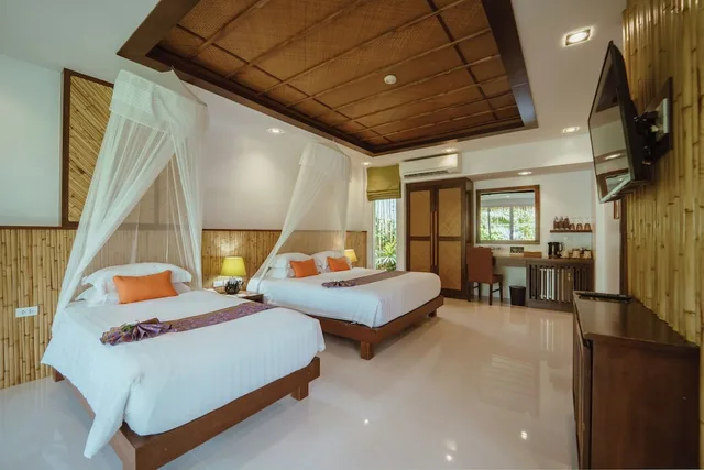 كوخ بريميير ثلاثي بسرير مزدوج وسرير فردي، Ban Sainai Resort - SHA Extra Plus 4/10