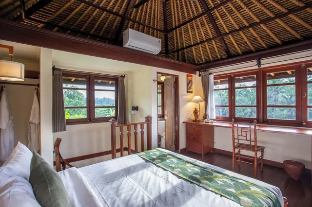 2 Bedrooms, Pool, Villa, River View، Villa Semana Resort Ubud 6/8