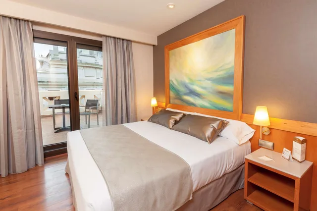 Room, Single, Double Bed, Catalonia Excelsior 1/10