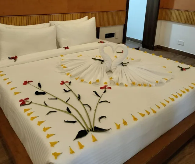 Superior, Sportico Resort Bangalore 2/3