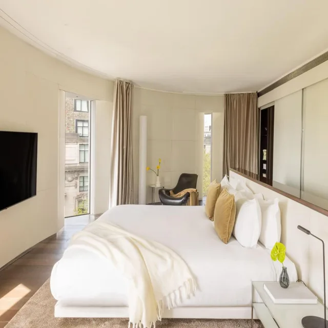 Beyond Me, London, Suite, Terrace View، Me London Hotel 1/7