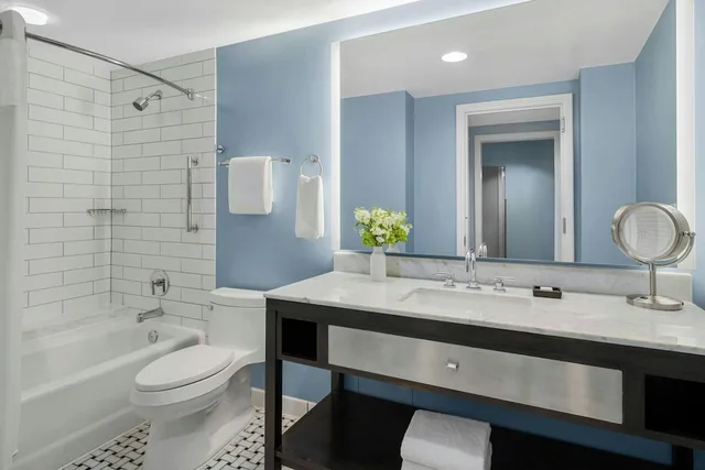 جناح جونيور بسرير كينج مع أريكة، Marriott Vacation Club Pulse At the Mayflower Washington D C 5/9