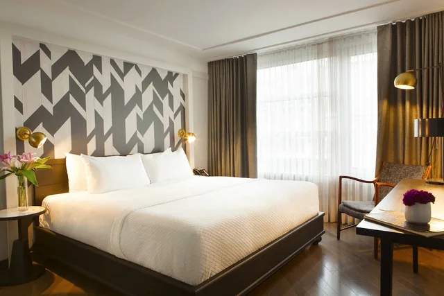 غرفة فاخرة بسرير كينج، The Tillary Hotel Brooklyn 1/3