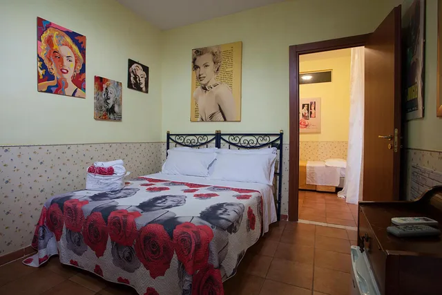 Room, Quadruple, Balcony, Hotel Cine Holiday 2/7