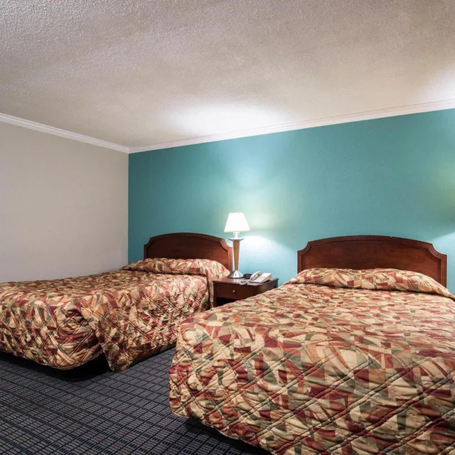 غرفة بسريرين كوين، Rodeway Inn Syracuse Carrier Circle 1/7