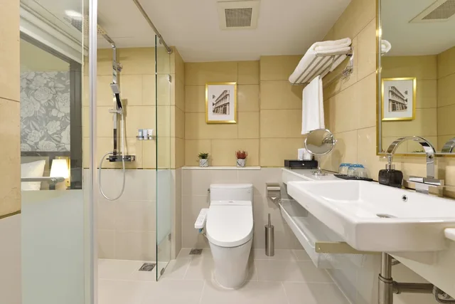 غرفة ديلوكس بسرير كينج، Oakwood Hotel and Residence Bangkok 5/7