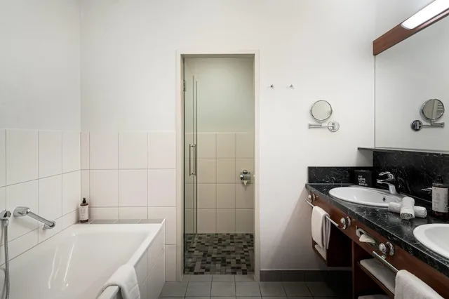 غرفة قياسية بسرير مزدوج بإطلالة على الجبل، elaya hotel steinplatte, Trademark by Wyndham 4/4