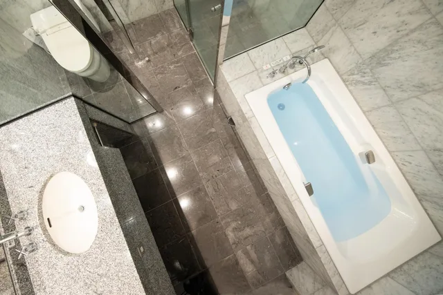 جناح ملكي، Hotel Nikko Oita Oasis Tower 6/9