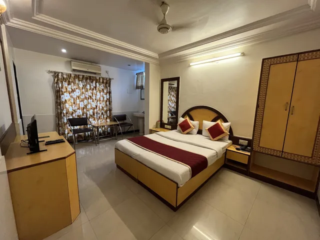 غرفة ديلوكس بغرفة نوم واحدة مفردة بسرير فردي، Ganga Sagari Hotel 2/3