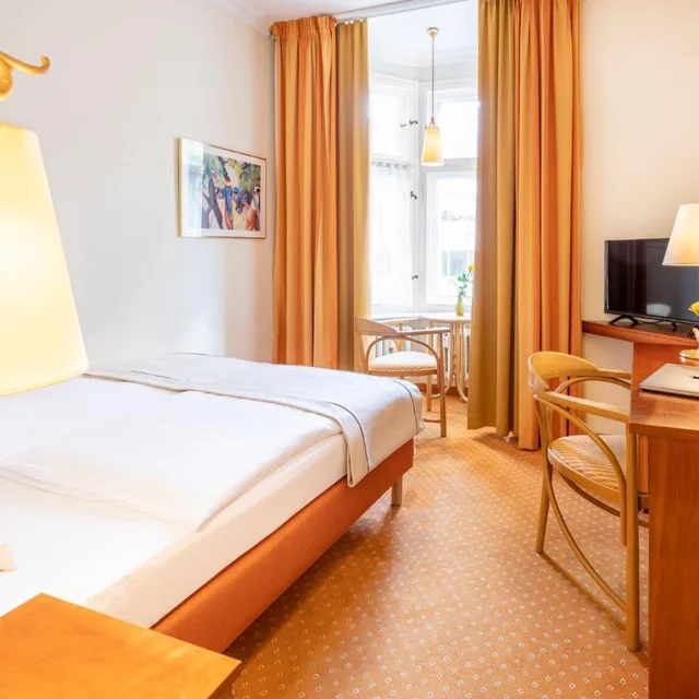 Room, Single, Garner Hotel Berlin Messe by IHG 1/9