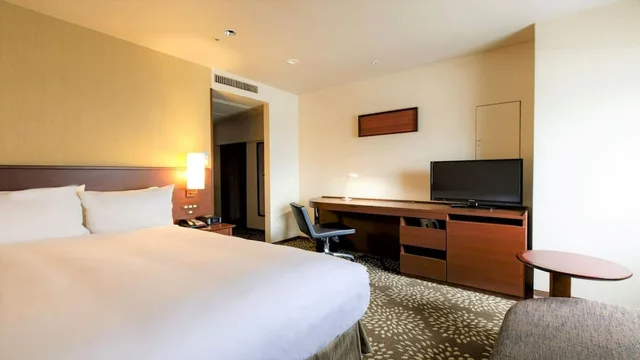 Standard, Double Bed, Holiday Inn ANA Kanazawa Sky 3/8