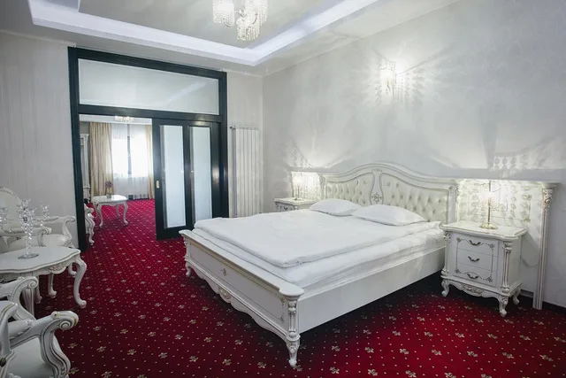 جناح، CAPITOL IASI 5/6