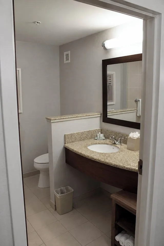 استوديو بسرير كينج مع أريكة، COURTYARD PITTSBURGH NORTH/CRANBERRY WOODS 10/10