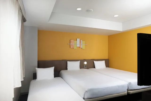 غرفة سوبيريور بسريرين منفصلين مع سرير إضافي، ibis Styles Kyoto Shijo 2/4