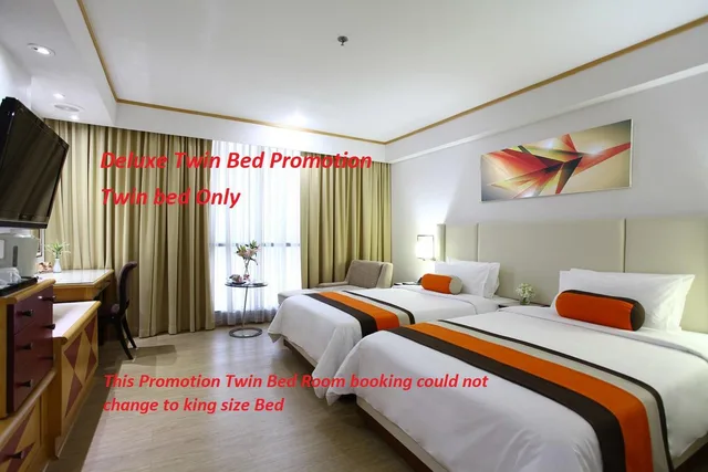Deluxe, 2 Beds, The Four Wings Hotel Bangkok 1/1