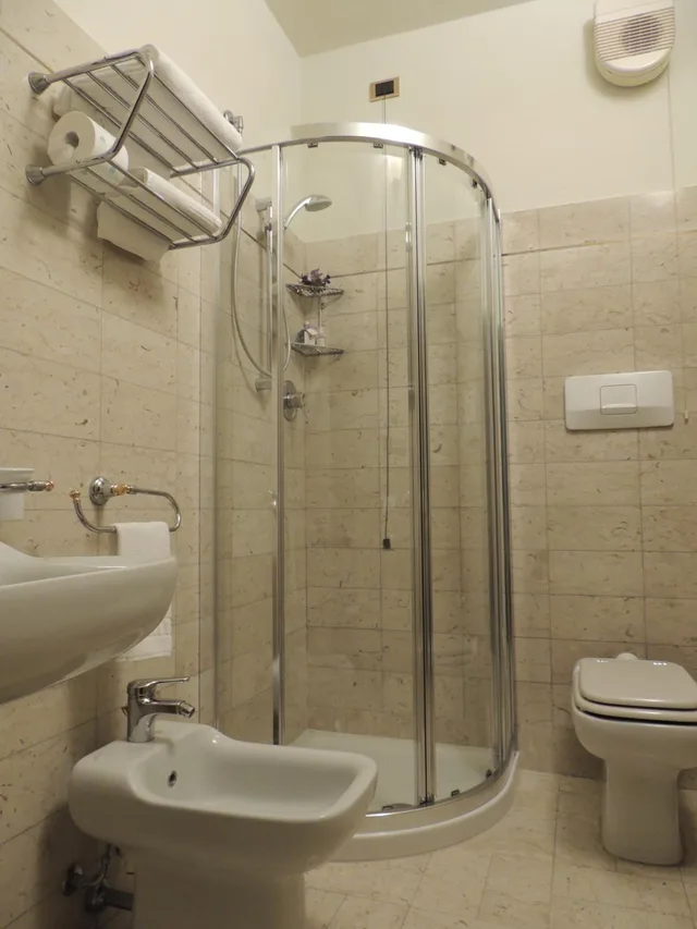 جناح بشرفة، Hotel Verdi Boutique Hotel 4/6