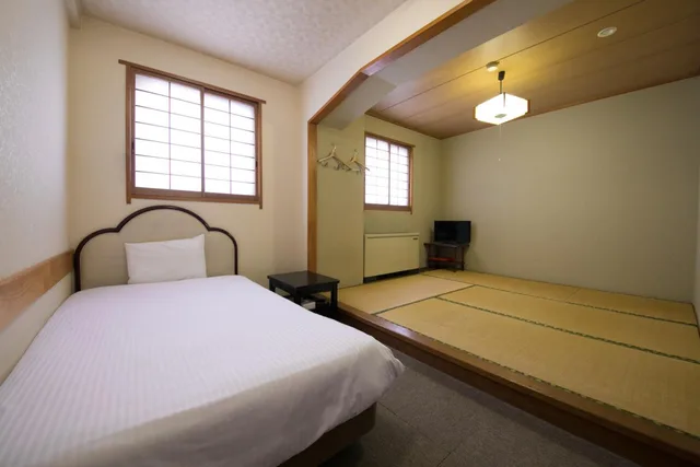 غرفة بأرضية تاتامي، Heiwadai Hotel Otemon 1/8
