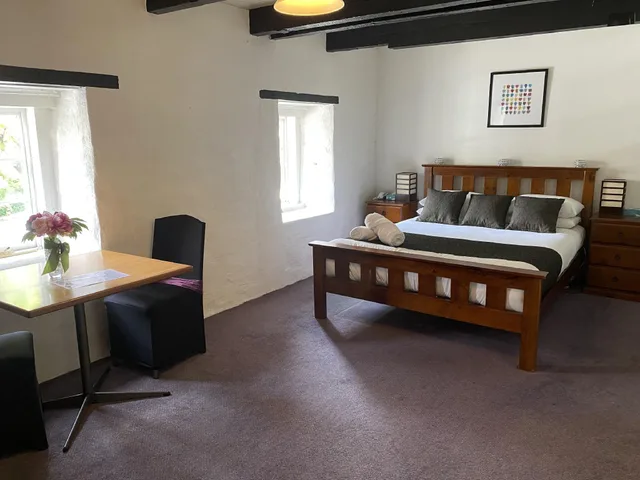 Upstairs, Suite, Jetted Tub، The Hahndorf Old Mill Motel 1/1
