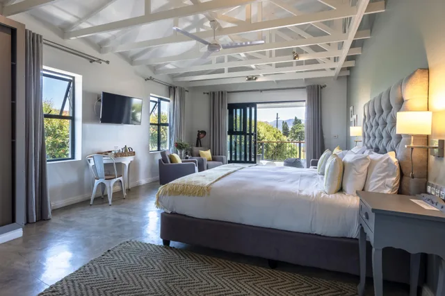 جناح، Whale Rock Luxury Lodge 2/10