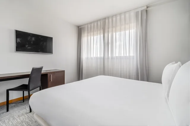 Junior Suite, Exe Convention Plaza Madrid 5/7