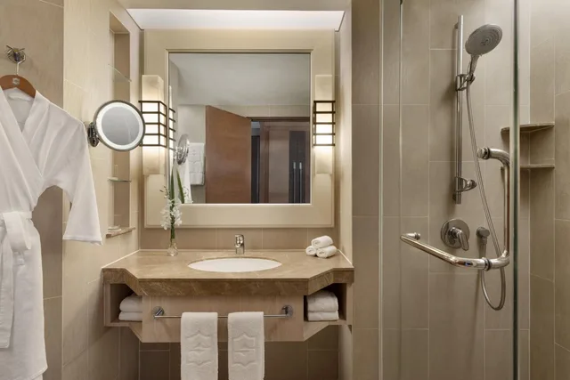 Deluxe, Double Bed, Sea View, Garden Wing، Shangri-La Rasa Ria Kota Kinabalu 5/5