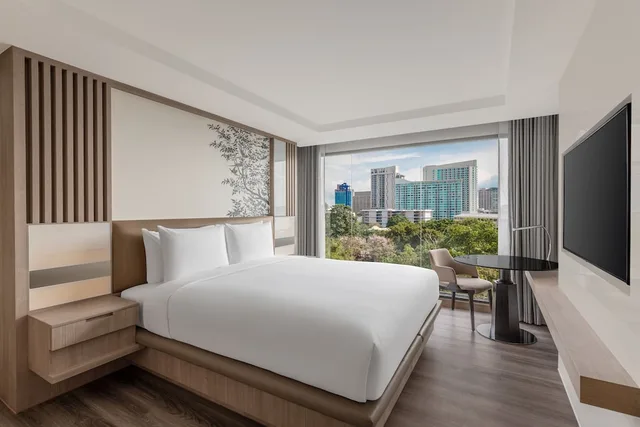 جناح ديلوكس بسرير كينج بإطلالة على المدينة بغرفة نوم واحدة، Courtyard By Marriott North Pattaya 1/3